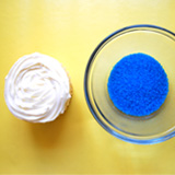 Special Agent Oso Paw Pilot Cupcakes Step 2
