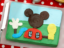 Mickey Mouse Birthday Cake on Mickey Mouse Clubhouse Birthday Cake