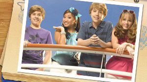 Take the underwater scavenger hunt!